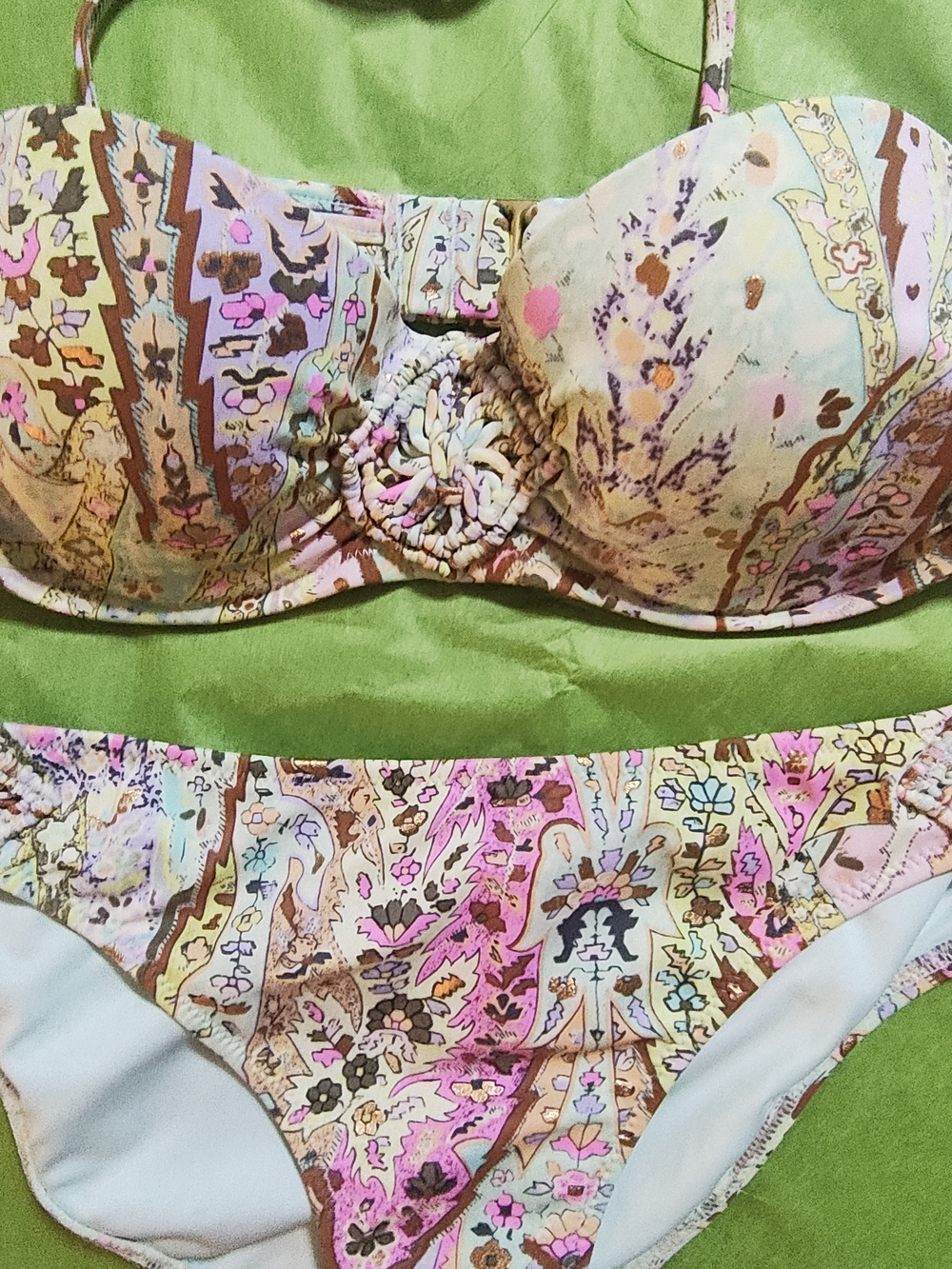 Victoria's Secret Macrame Bikini Set 32B Small